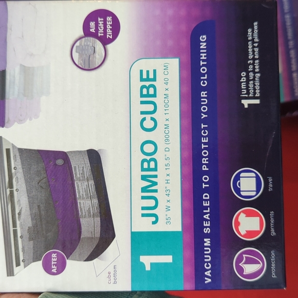 Woolite vac & stow air-tight storage bags - Picture 3 of 4